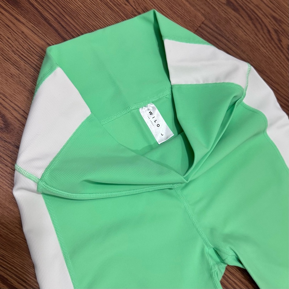 Wilo the label L Green and White Athletic Bike Shorts - Picture 4 of 8